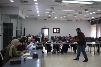 غرفة تجارة نابلس تنظم ورشة تدريبية حول السلامة الغذائية بالتعاون مع منصة منشأتي واتحاد الصناعات الغذائية والزراعية الفلسطينية