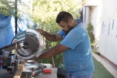 Samer Awajneh - Recycling carpentry